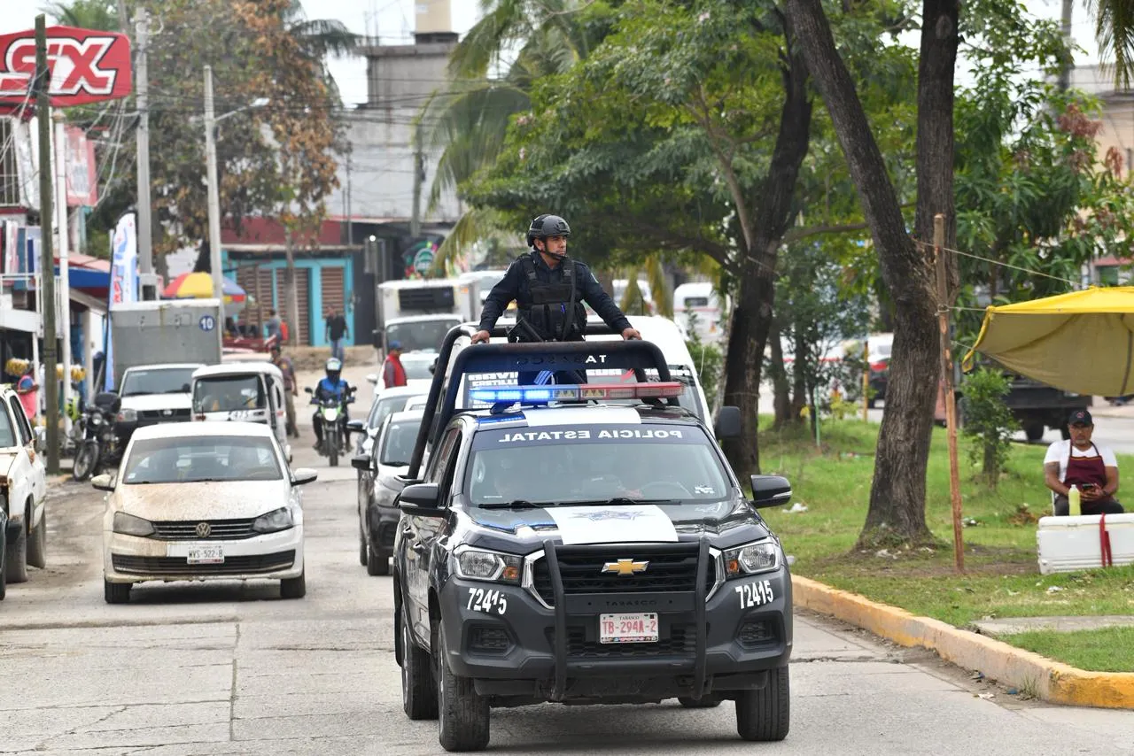 Retiran 53 cámaras ilícitas y detectan toma clandestina en Tabasco