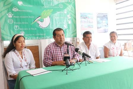 Se niega Pemex a pagar daños a los cultivos en Oxiacaque 