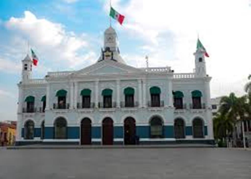 Entra en vigor Ley que redujo a 14, las secretarías para un gobierno eficiente 