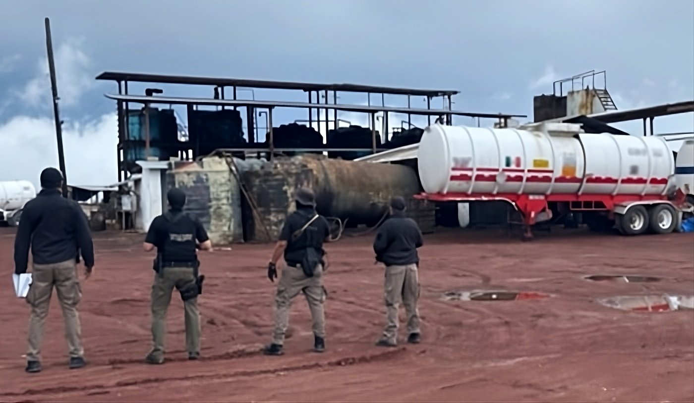 Nuevo golpe a 'huachicoleros', aseguran 933,000?litros de hidrocarburo en Veracruz