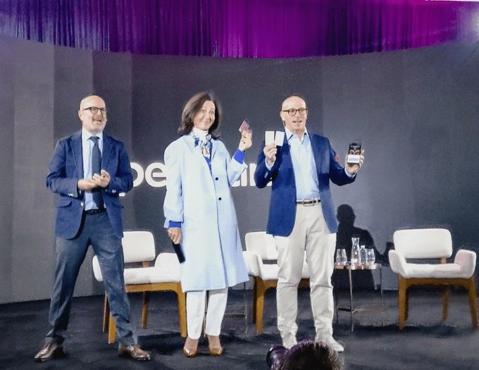 Ante incertidumbre México se ve mejor para inversión: Banco Santander