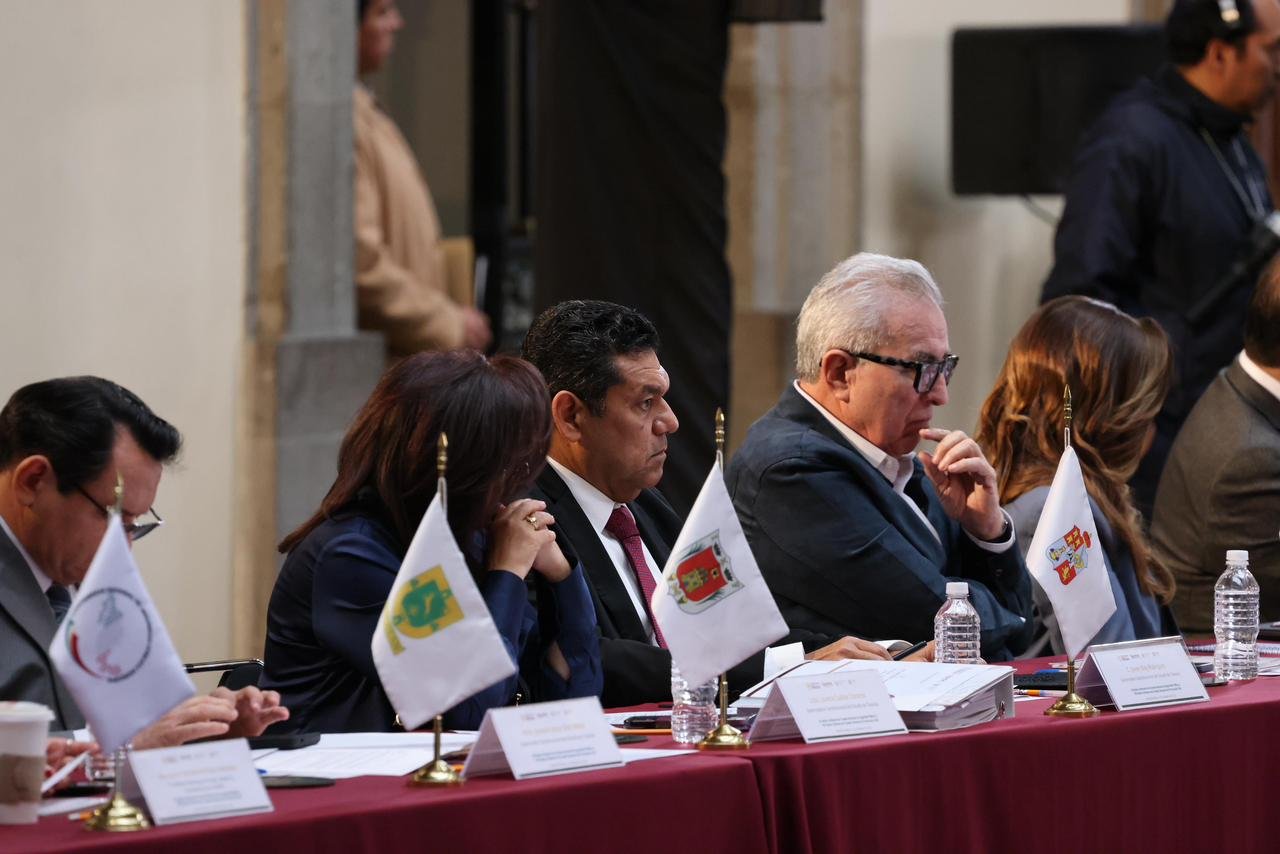 May participa con Sheinbaum en Consejos de Seguridad y Protección Civil