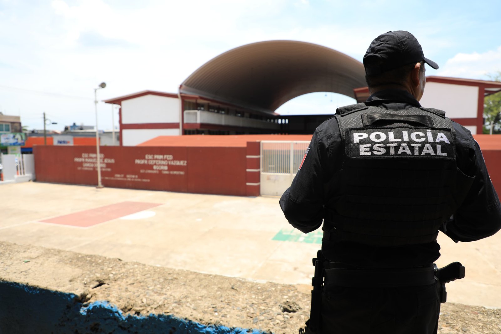 Refuerzan vigilancia en escuelas de Tabasco durante vacaciones