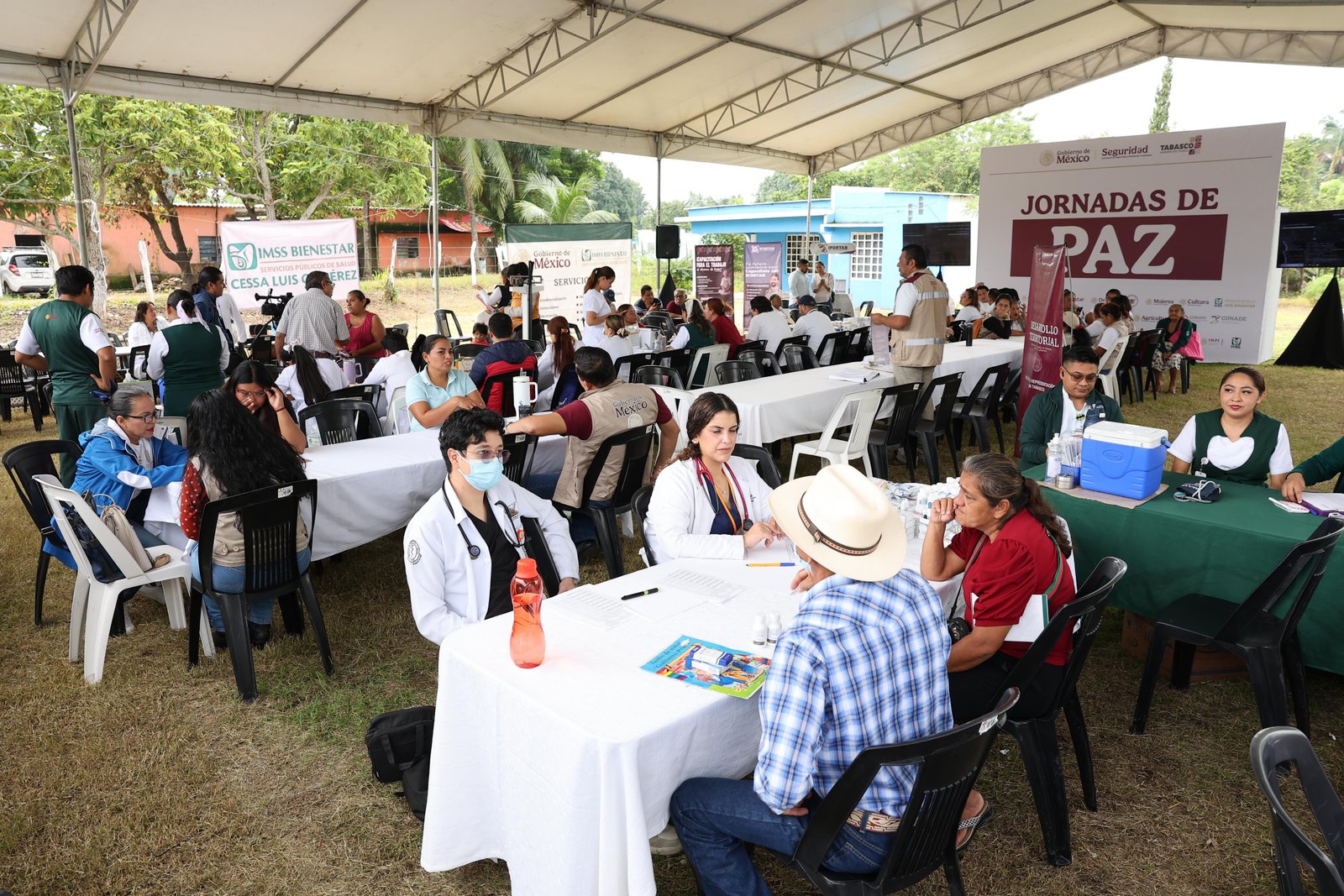 Continúan Jornadas de Paz ofreciendo servicios gratuitos; beneficiados agradecen apoyos recibidos