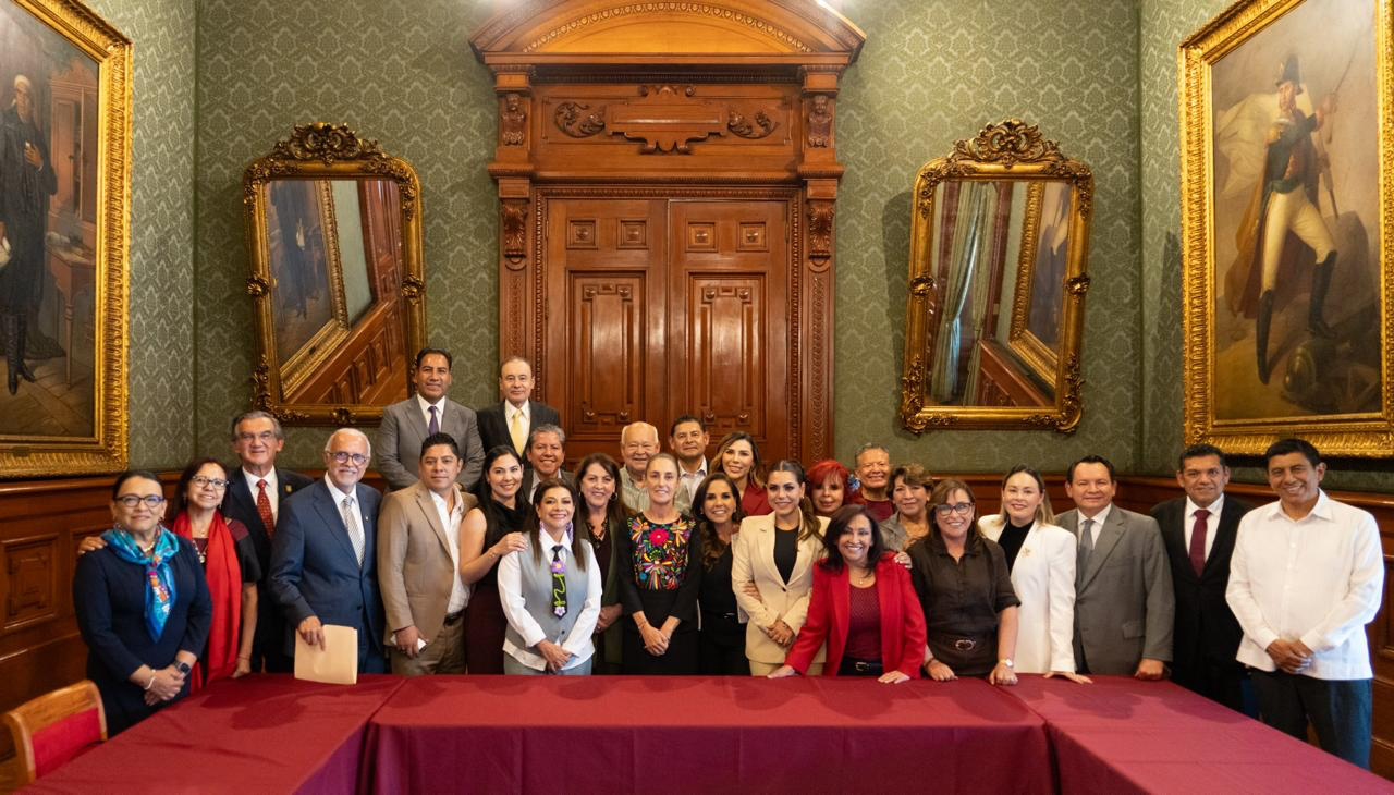 May se reúne con Sheinbaum para revisar avances de IMSS-Bienestar