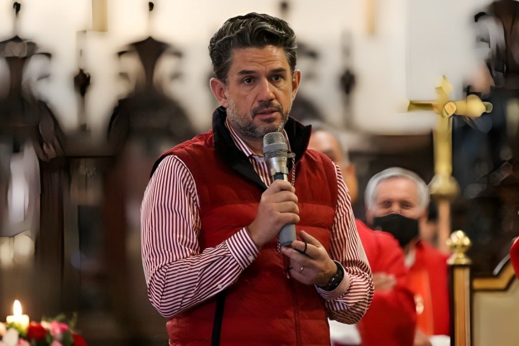 Ordenan captura del dueño de Santos y Atlas por fraude fiscal