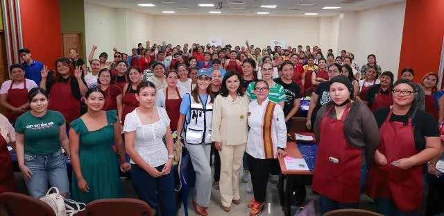 "Mujeres al Centro" crece y se consolida con nuevas capacitaciones
