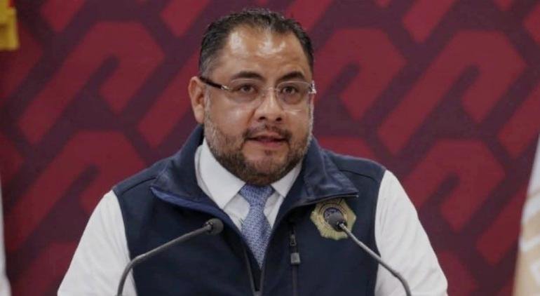 Omar Reyes asume formalmente al frente de la UIF