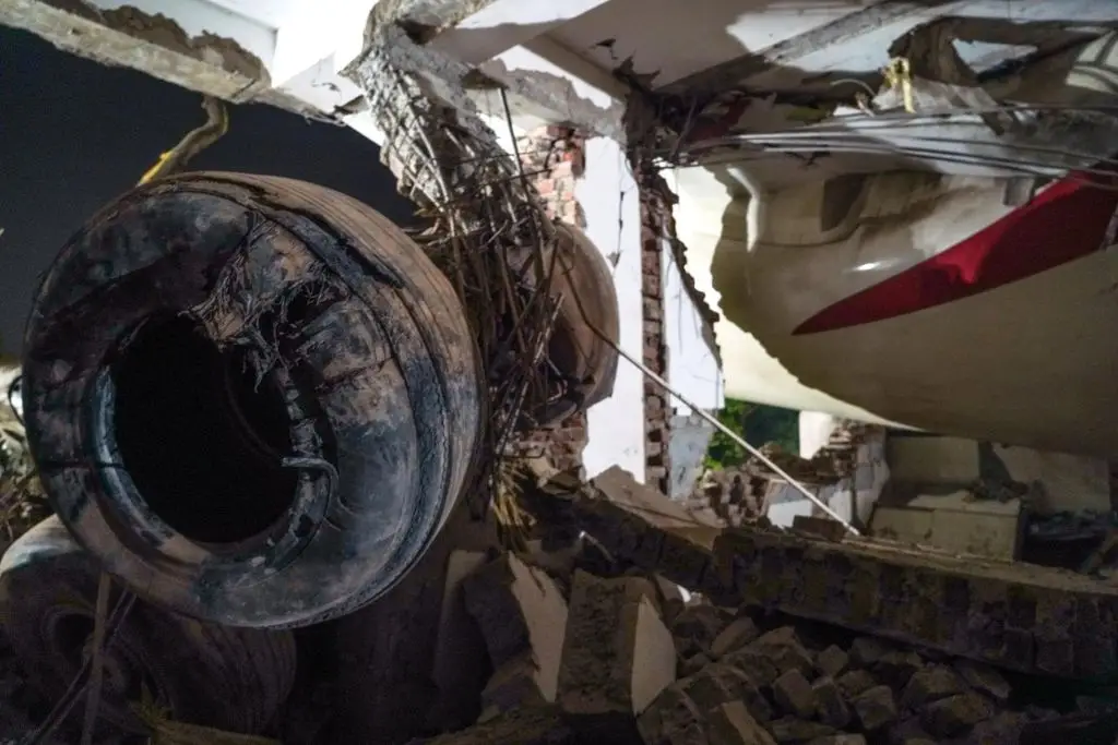 Más de 290 muertos en accidente de avión en India