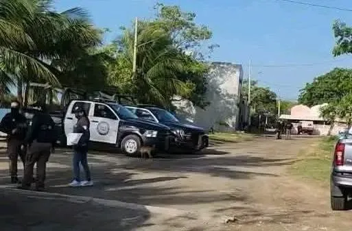 Liberan a tres funcionarios de Paraíso; seis siguen detenidos tras operativo Enjambre