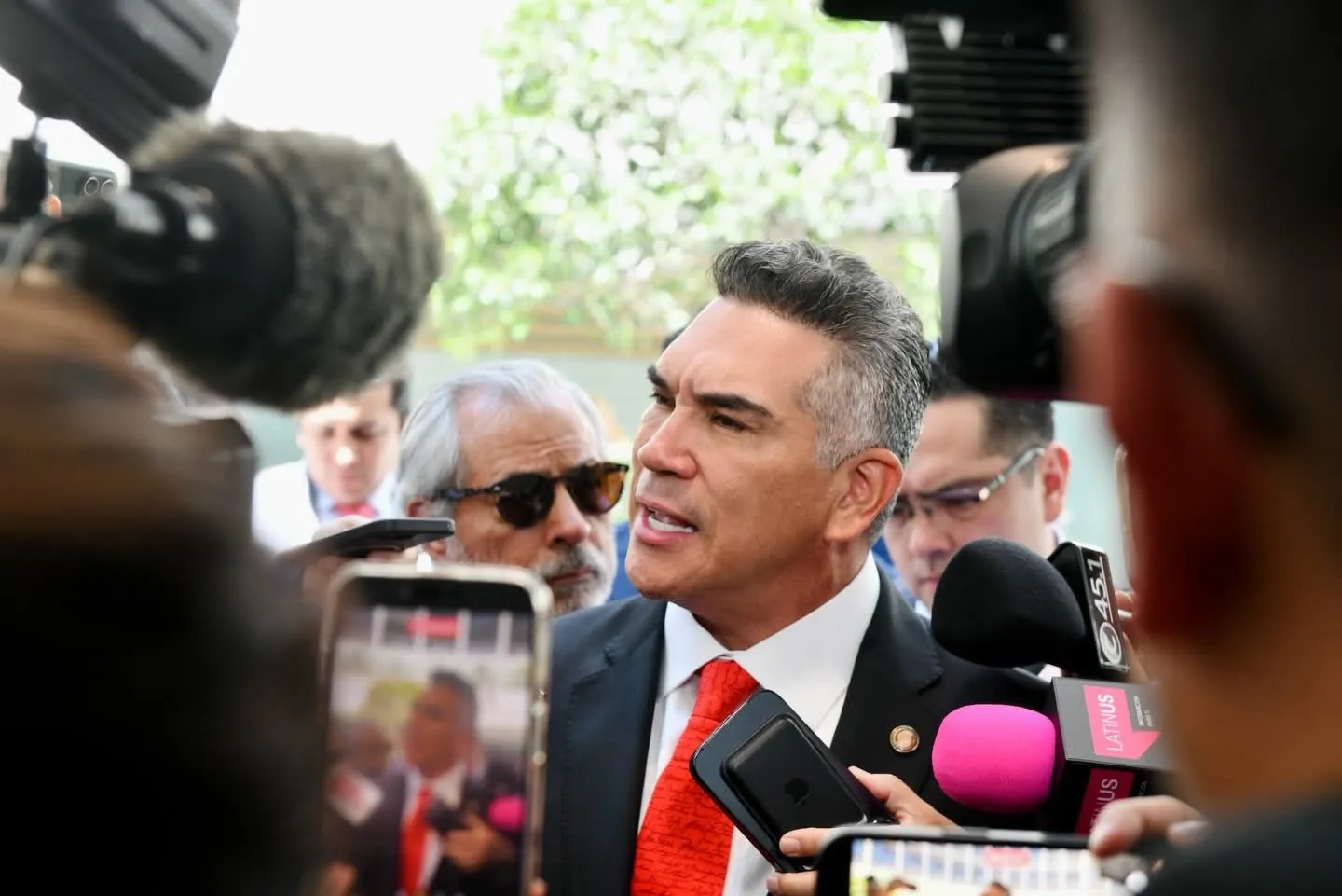 Senadores de Morena exigen reactivar desafuero contra Alito Moreno