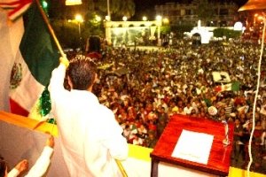 Dio el «Grito del Bicentenario» Gutiérrez Cortés en Tenosique