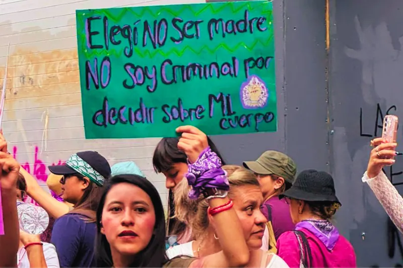 Impulsan reconocer derechos sexuales y reproductivos en leyes