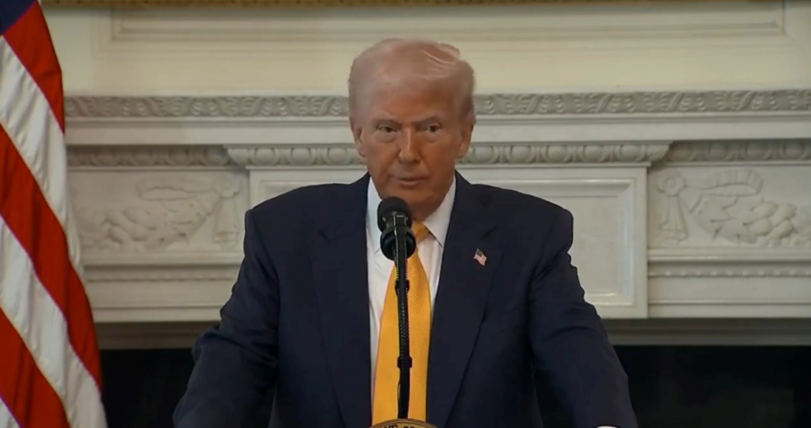 Trump alaba a Claudia otra vez, por campaña contra fentanilo 