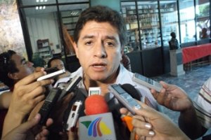 Modificar la ley de Ingreso y Egresos para que los  diputados hagan cambios en  el presupuesto: PAN