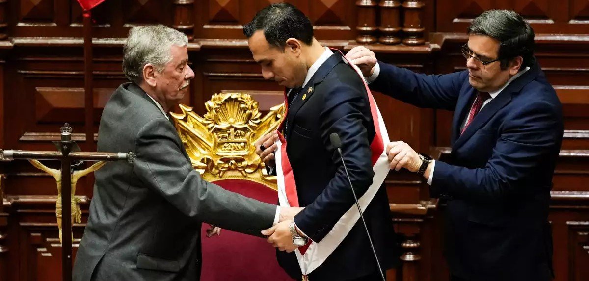 Congreso de Perú destituye a Dina Boluarte por incapacidad moral y crisis de seguridad