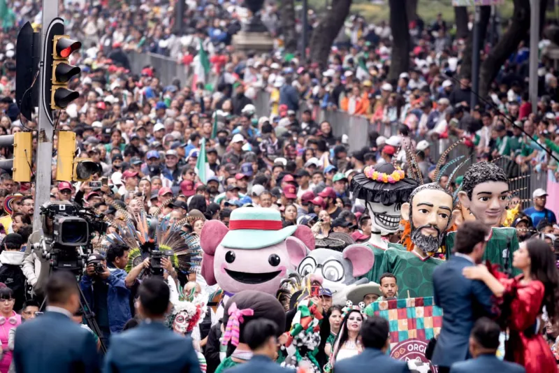 Mundial 2026: CDMX rompe récord Guinness con la ola más grande