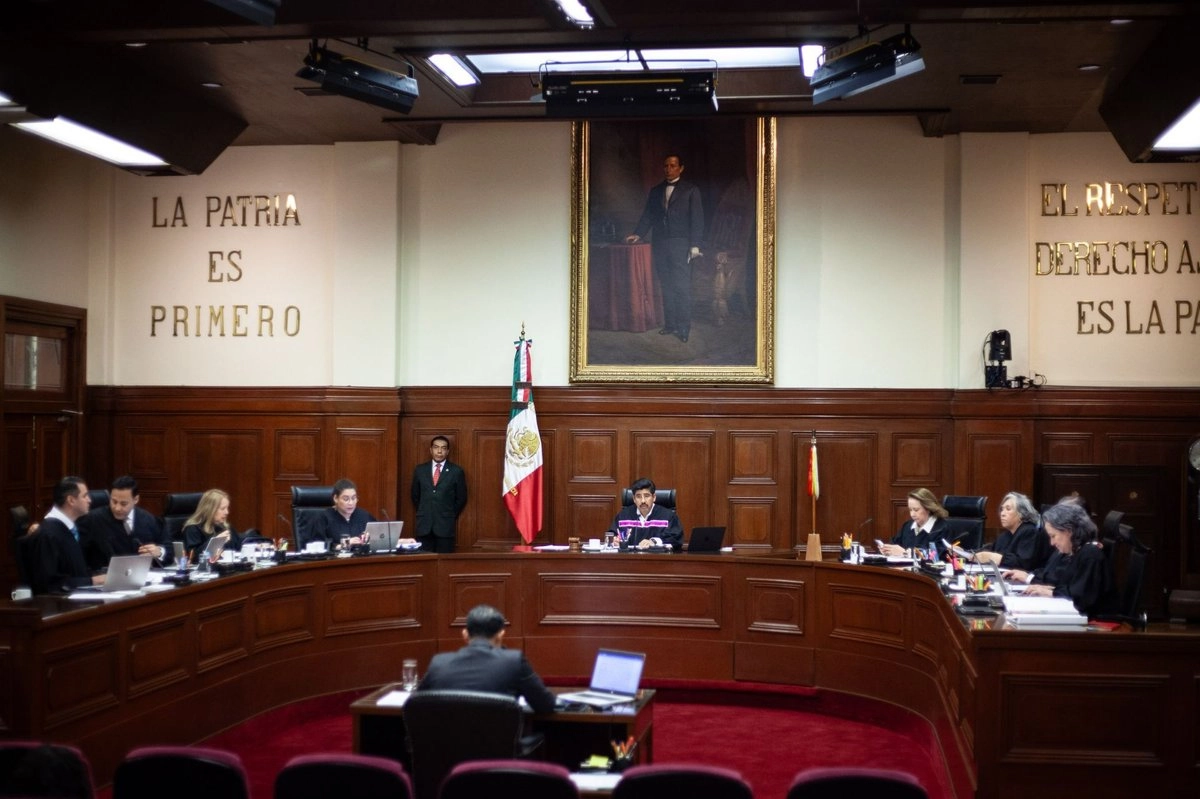 SCJN reactiva orden de aprehensión contra Cabeza de Vaca
