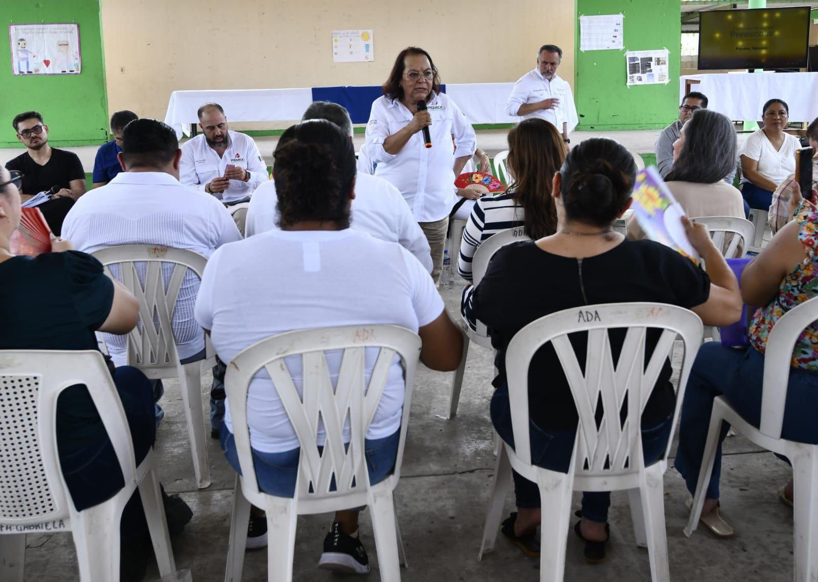 SEP, SETAB y Pemex abordan reubicación de escuela por Refinería