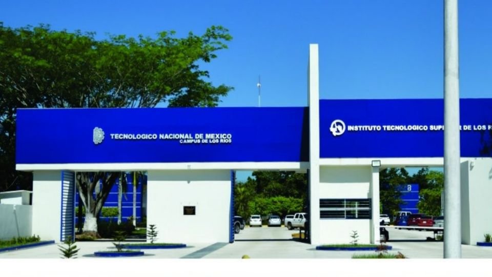 Detienen a líder sindical del Tecnológico de Los Ríos por extorsión y encubrimiento