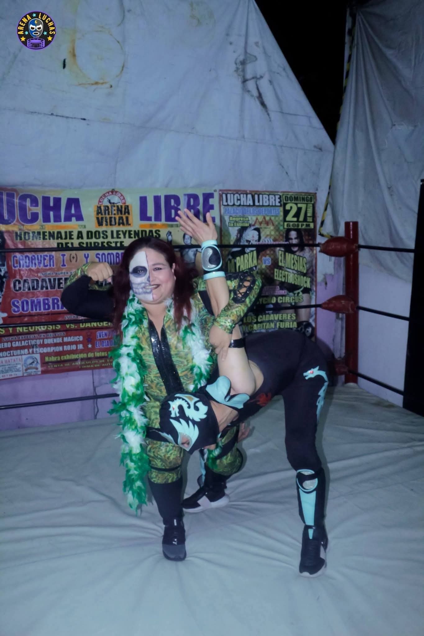 Majestad: La Luchadora que Rompe Barreras en el Ring