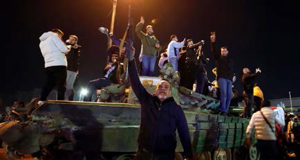 La revolución relámpago: Así cayó la dictadura Assad. Siria es de revolucionarios islamistas