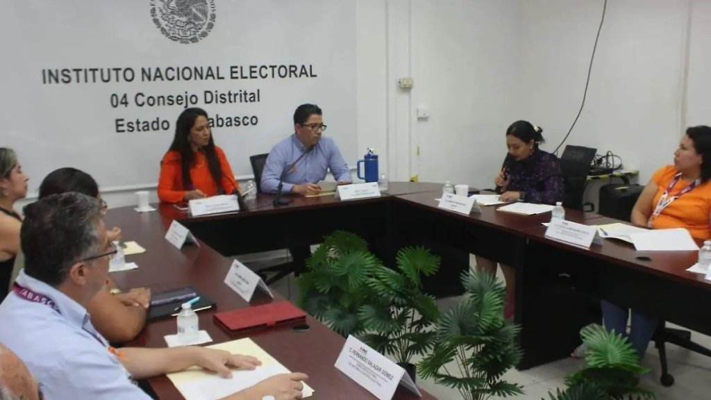 INE Tabasco acredita a 1,310 observadores para elección judicial