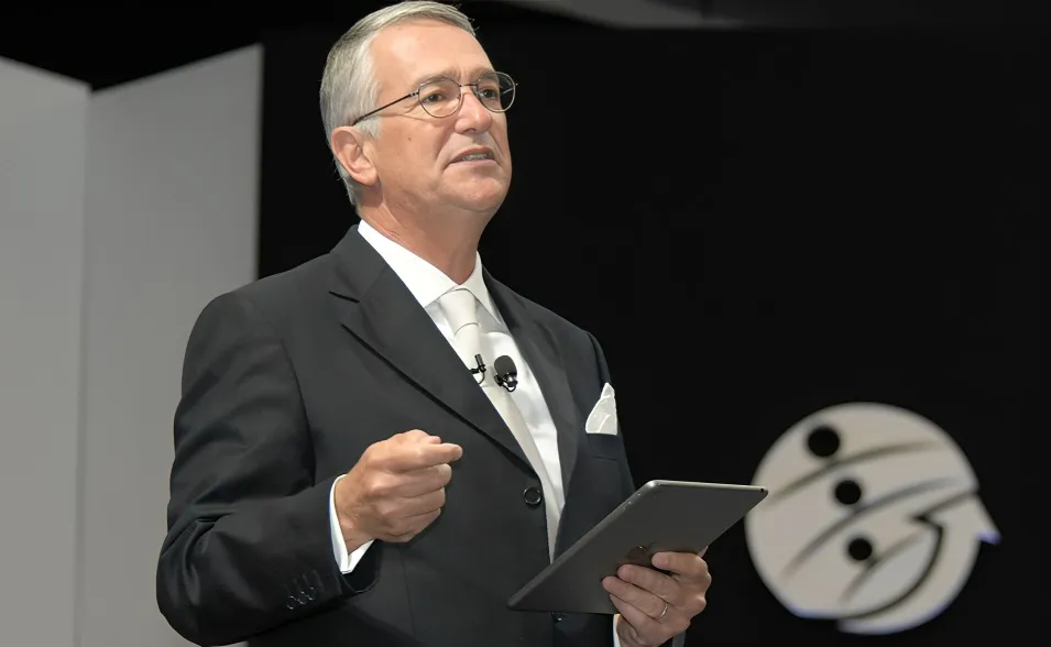 Salinas Pliego desata críticas por llamar “monos” a pobres