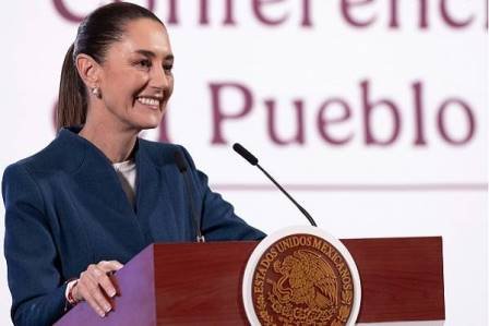 Sheinbaum insiste en construir puentes no muros con EE.UU