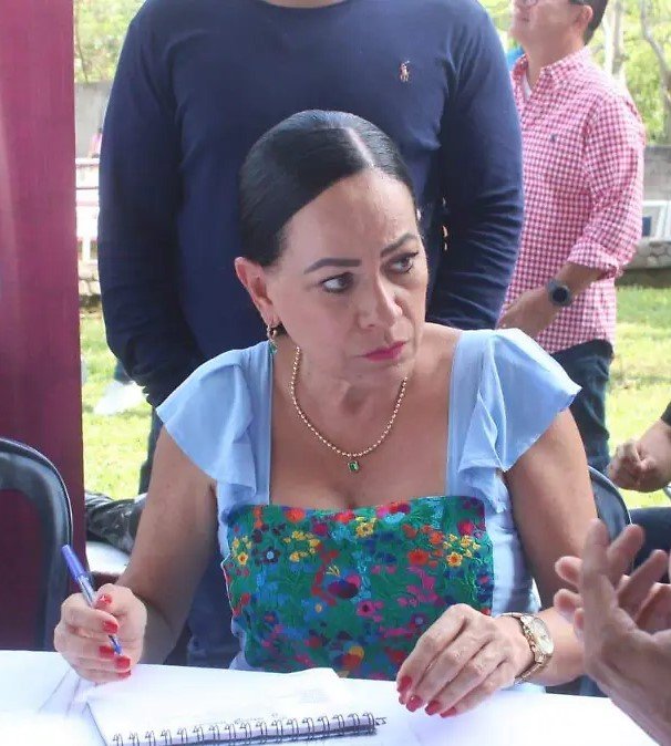 Reubicación de escuela en Paraíso sigue pendiente por Pemex