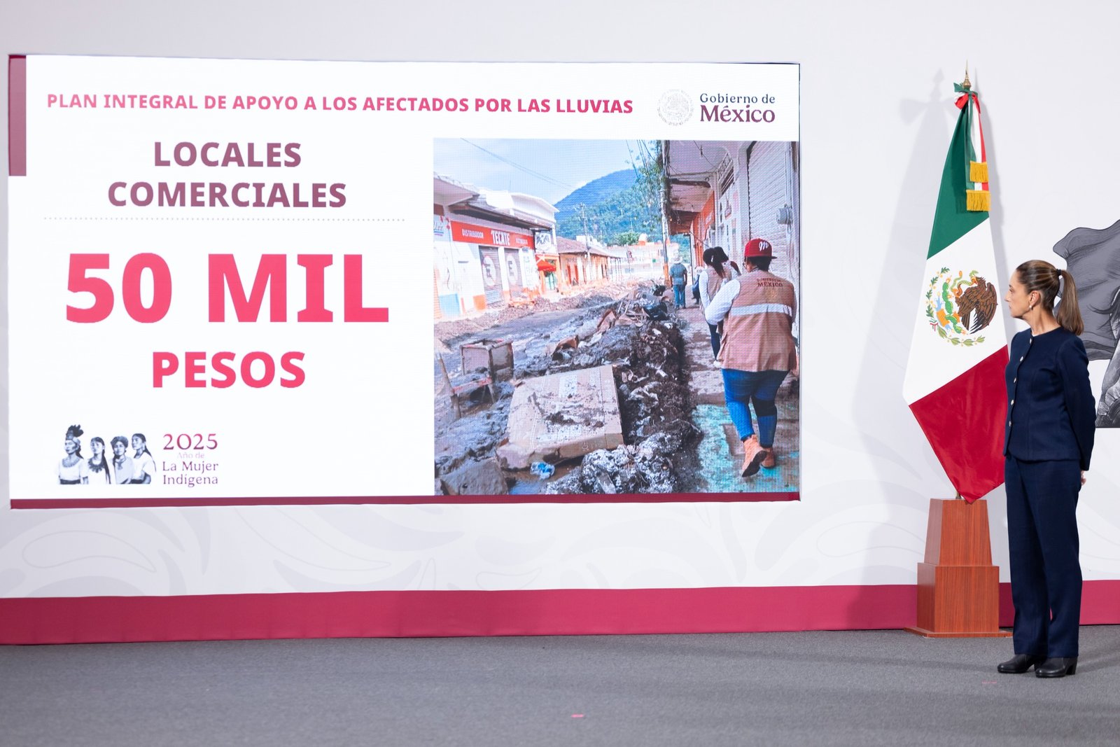 Más de 100 mil familias de cinco estados recibirán apoyos de hasta 70 mil pesos, vales de enseres y empleo temporal tras los daños por lluvias, con una inversión inicial de 10 mil millones de pesos.