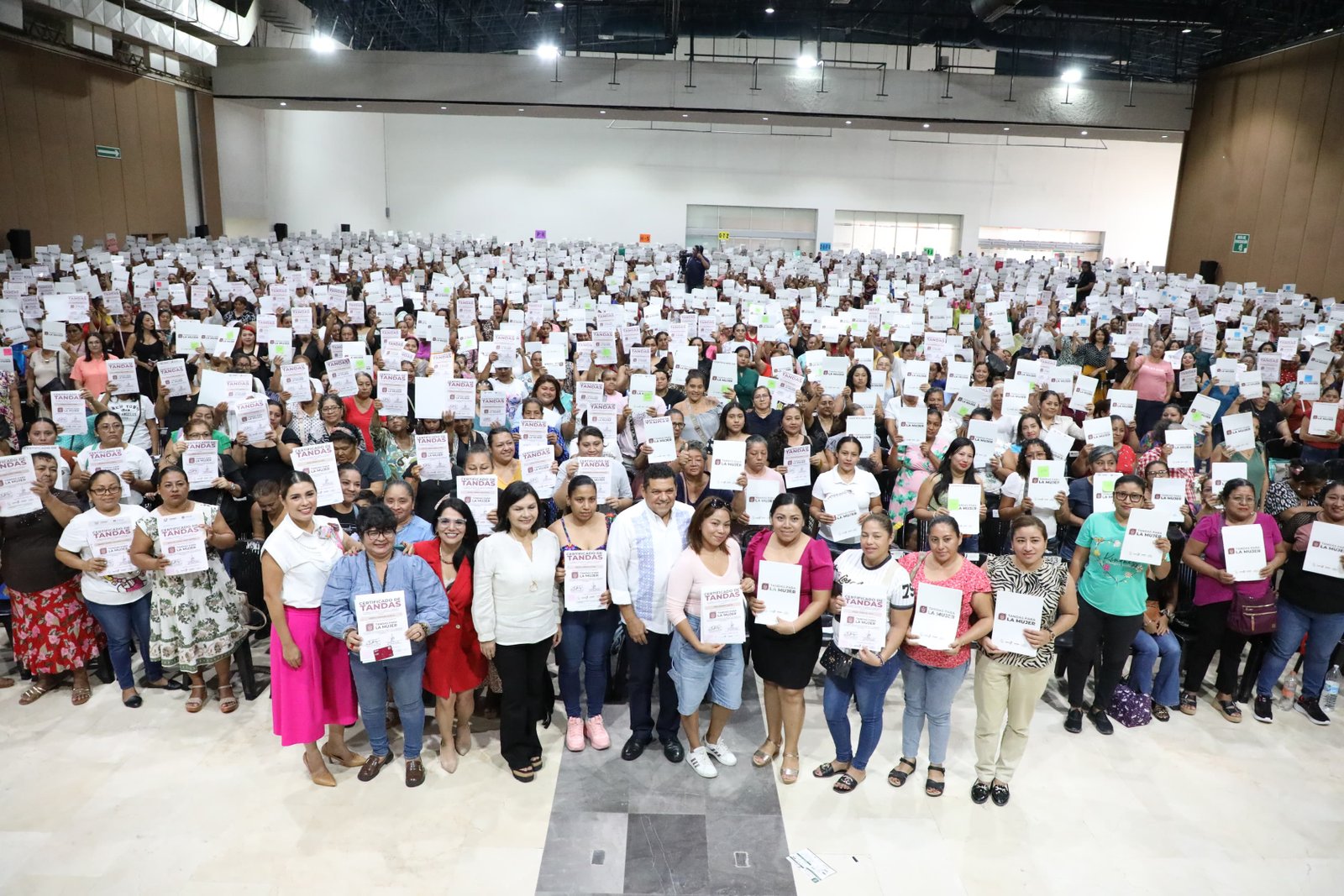 Tabasco cumple meta de 10 mil apoyos del programa Tandas para la Mujer