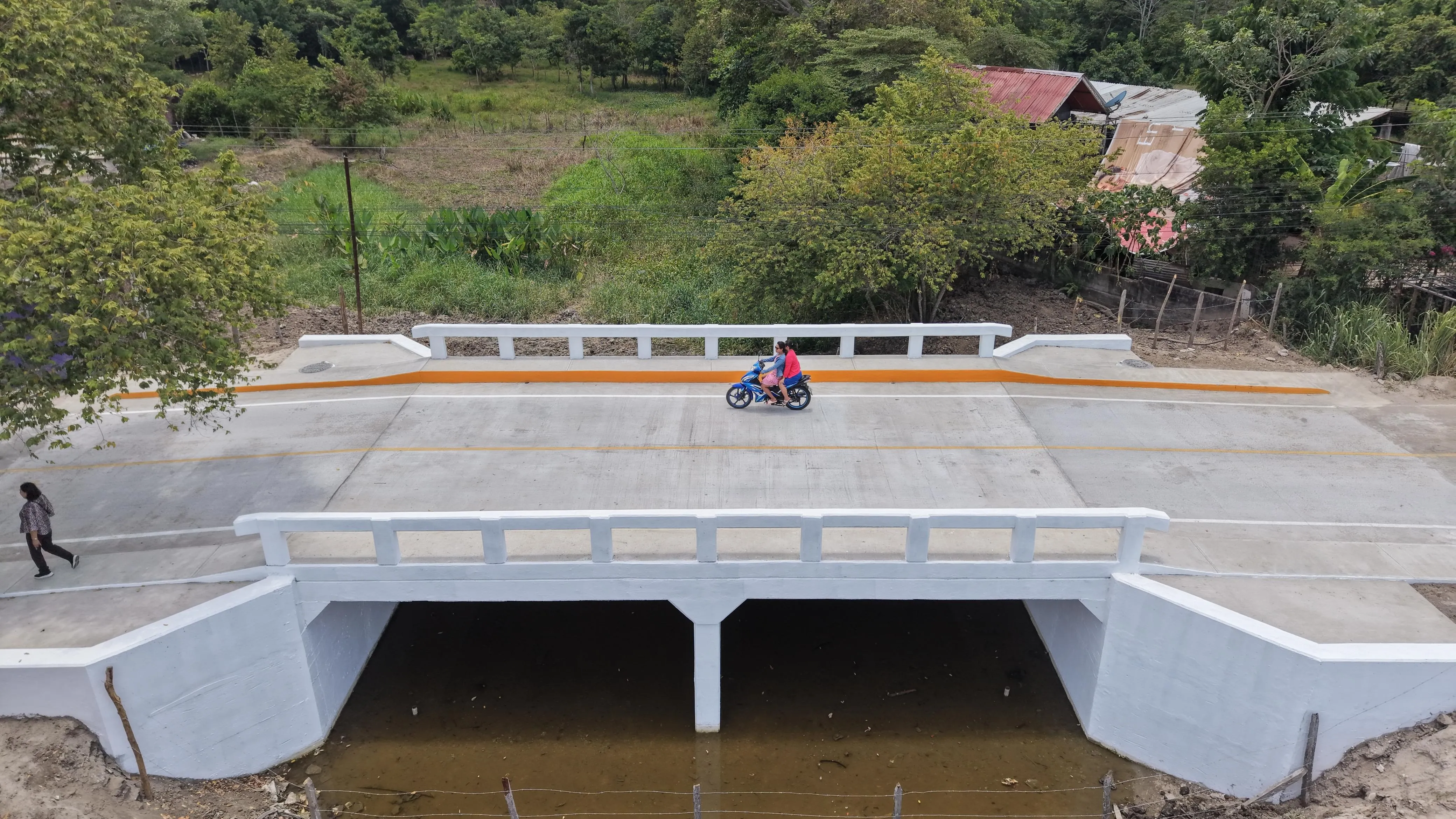 Nuevo puente en Comalcalco beneficia a casi 12 mil personas tras 50 años de riesgo