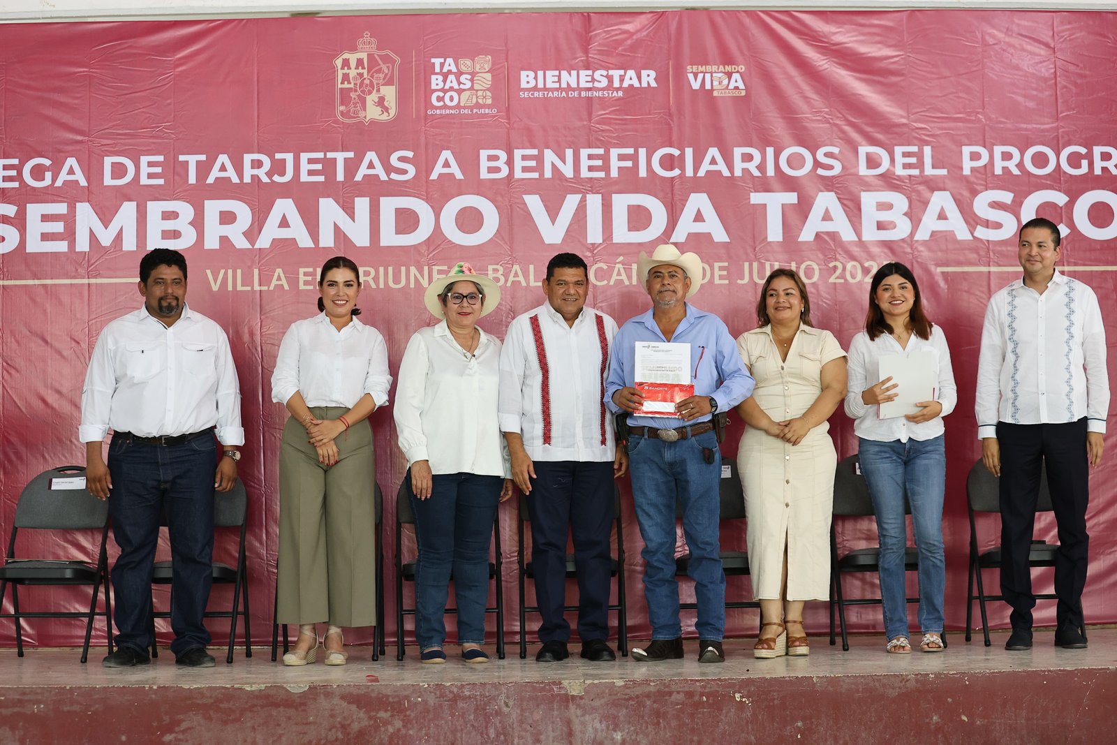 Entregan 801 tarjetas de Sembrando Vida Tabasco en Balancán y Tenosique
