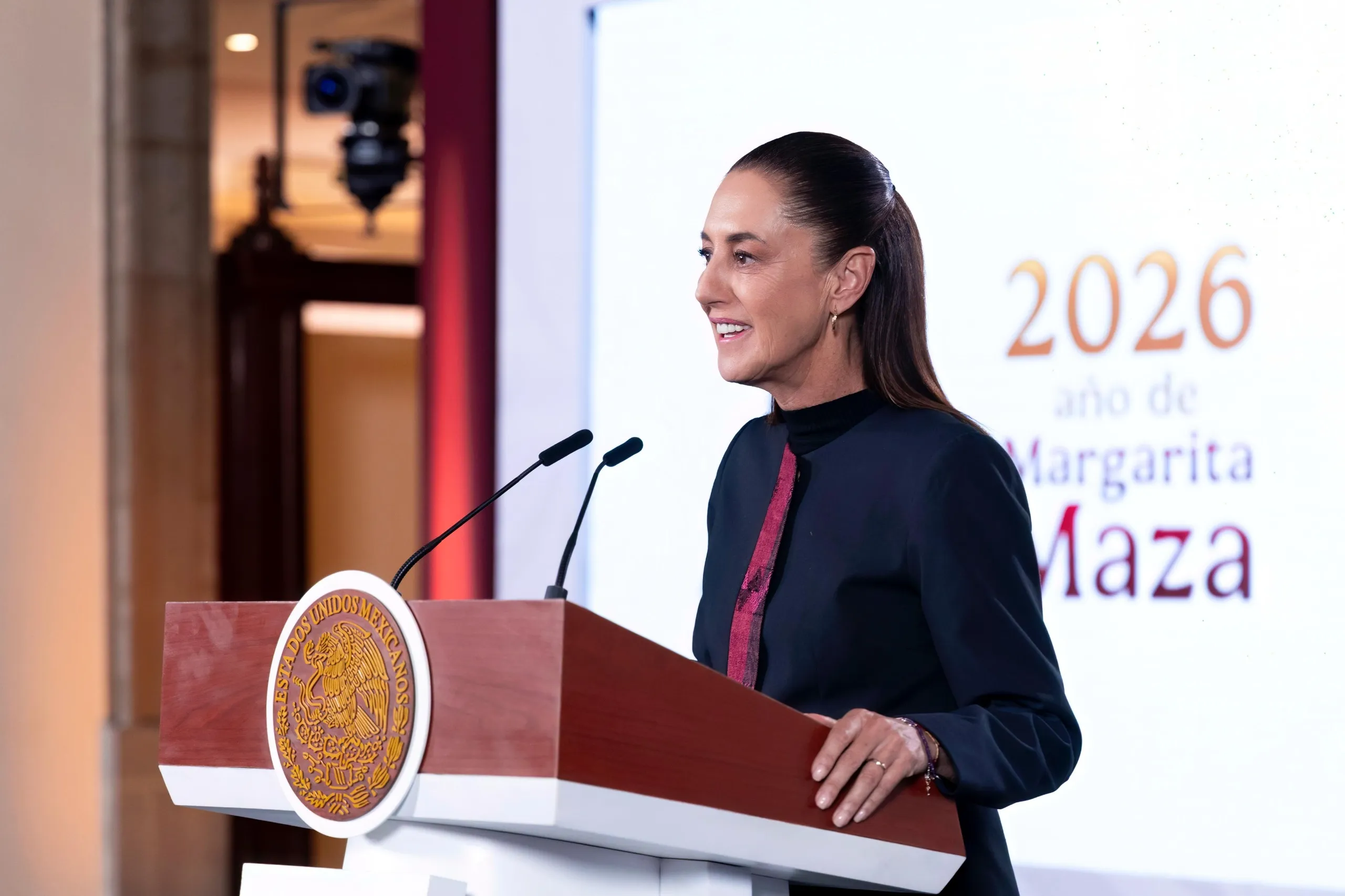 "Buscan proyectar un México en caos": Sheinbaum señala a Salinas Pliego