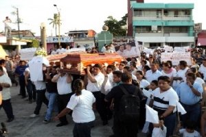 Indignación en Jalpa de Méndez por el asesinato 