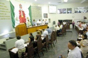 Presenta PAN reforma electoral  para quitar “cheque en blanco” al PRI