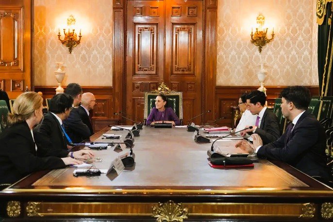 Sheinbaum recibe al Jefe de DD.HH. de la ONU