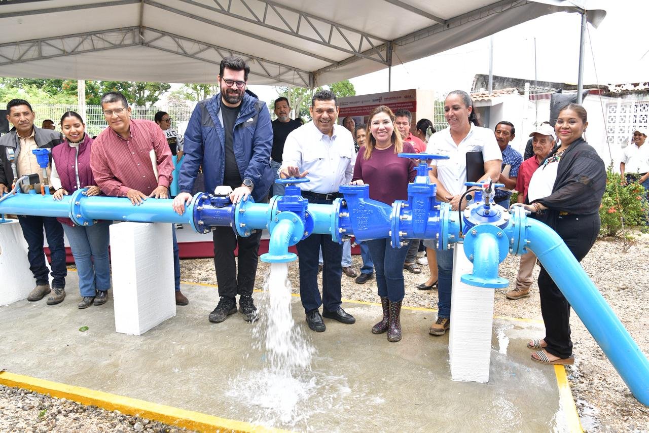 Agua de calidad para Cunduacán: Javier May entrega sistema en Tierra y Libertad