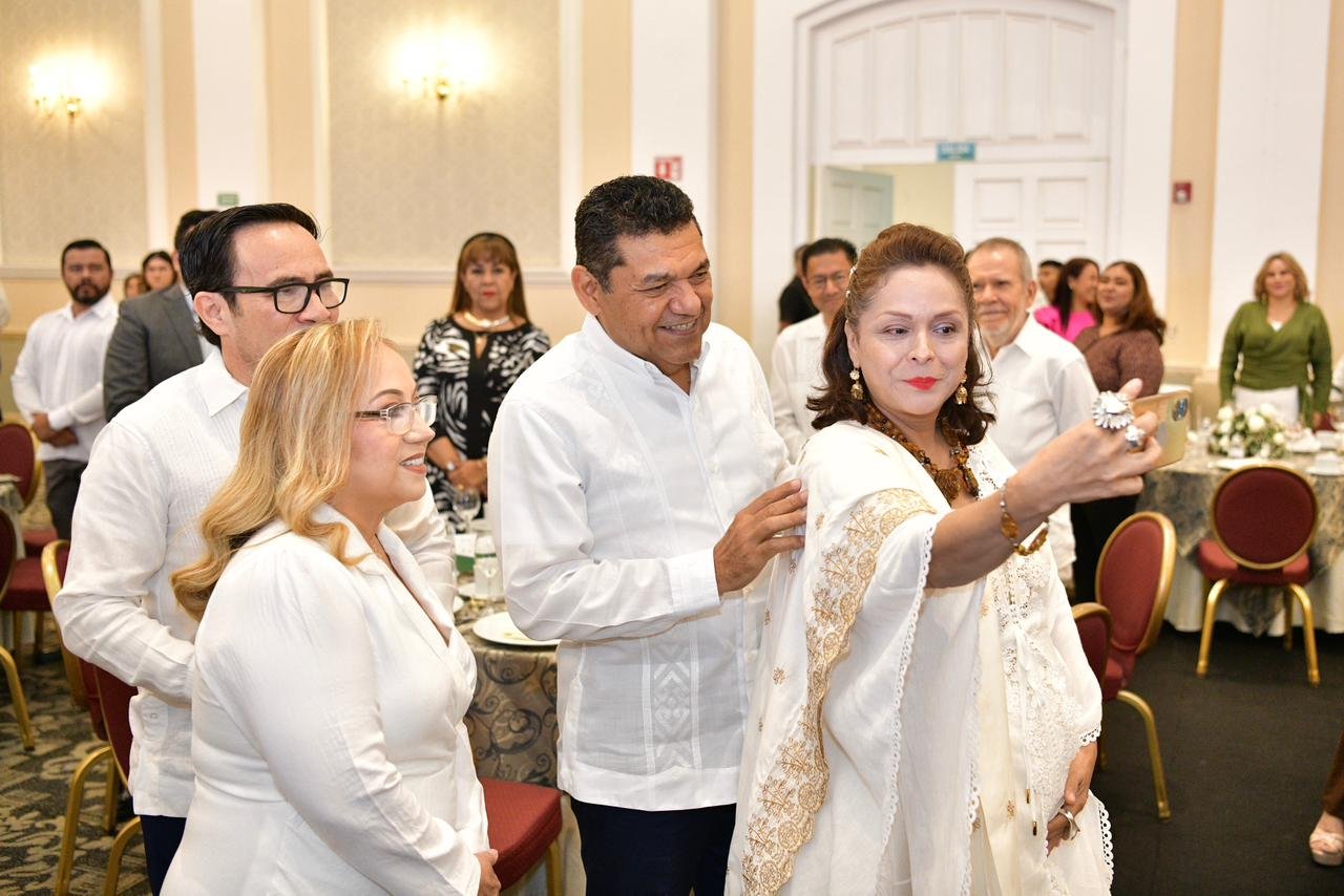 Javier May sostiene plan de seguridad ante críticas del PRD
