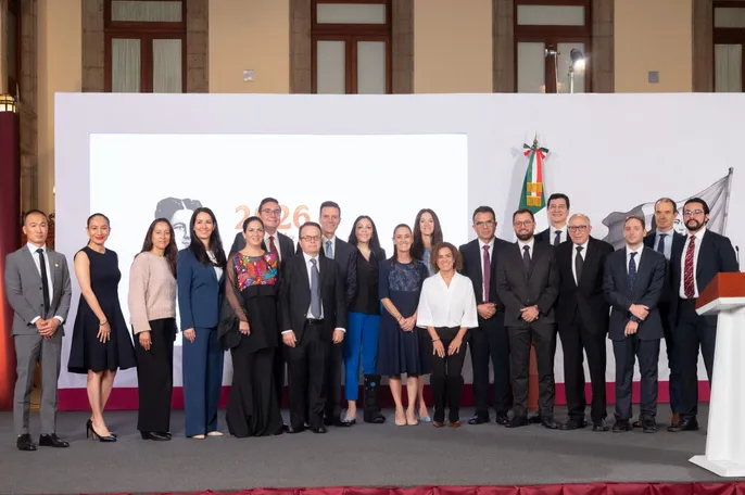 Inversión farmacéutica en México suma 21 mil mdp y promete más abasto
