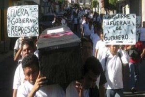 Declina la PGR su competencia en caso de normalistas asesinados en Guerrero