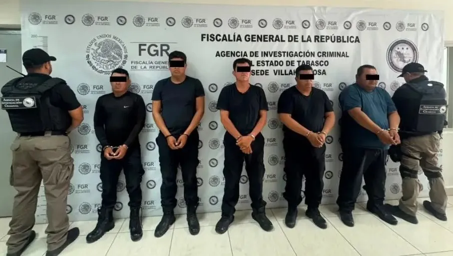 Detienen a 6 policías estatales de Tabasco por secuestro y extorsión