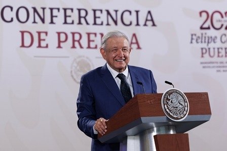 AMLO llama a los más ricos de México a opinar sobre reforma al Poder Judicial