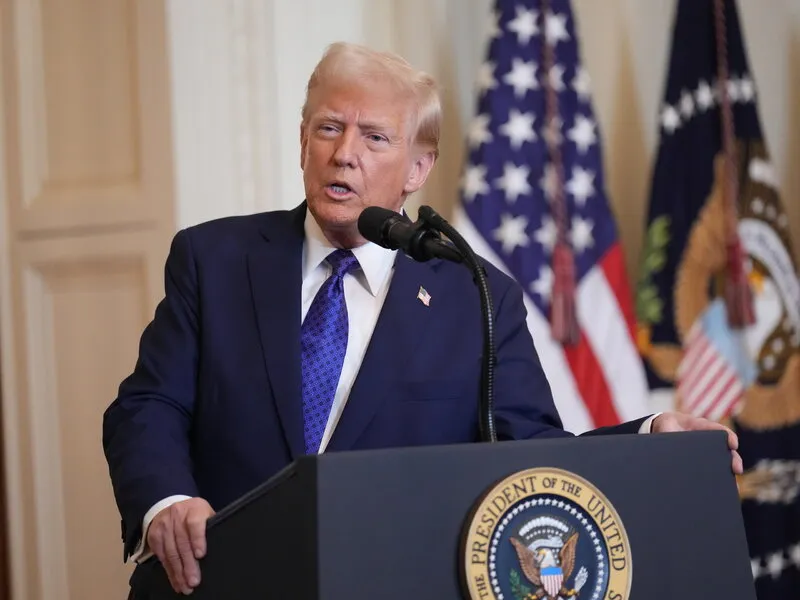 Trump impondrá arancel de 10% a México desde este viernes por trabajo forzado