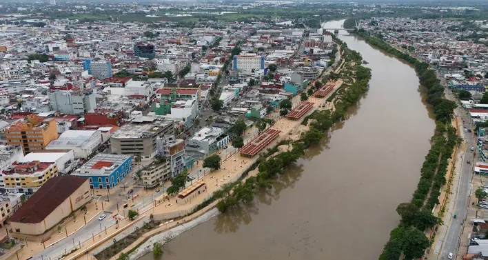 Estado busca el control del Malecón de Villahermosa: May
