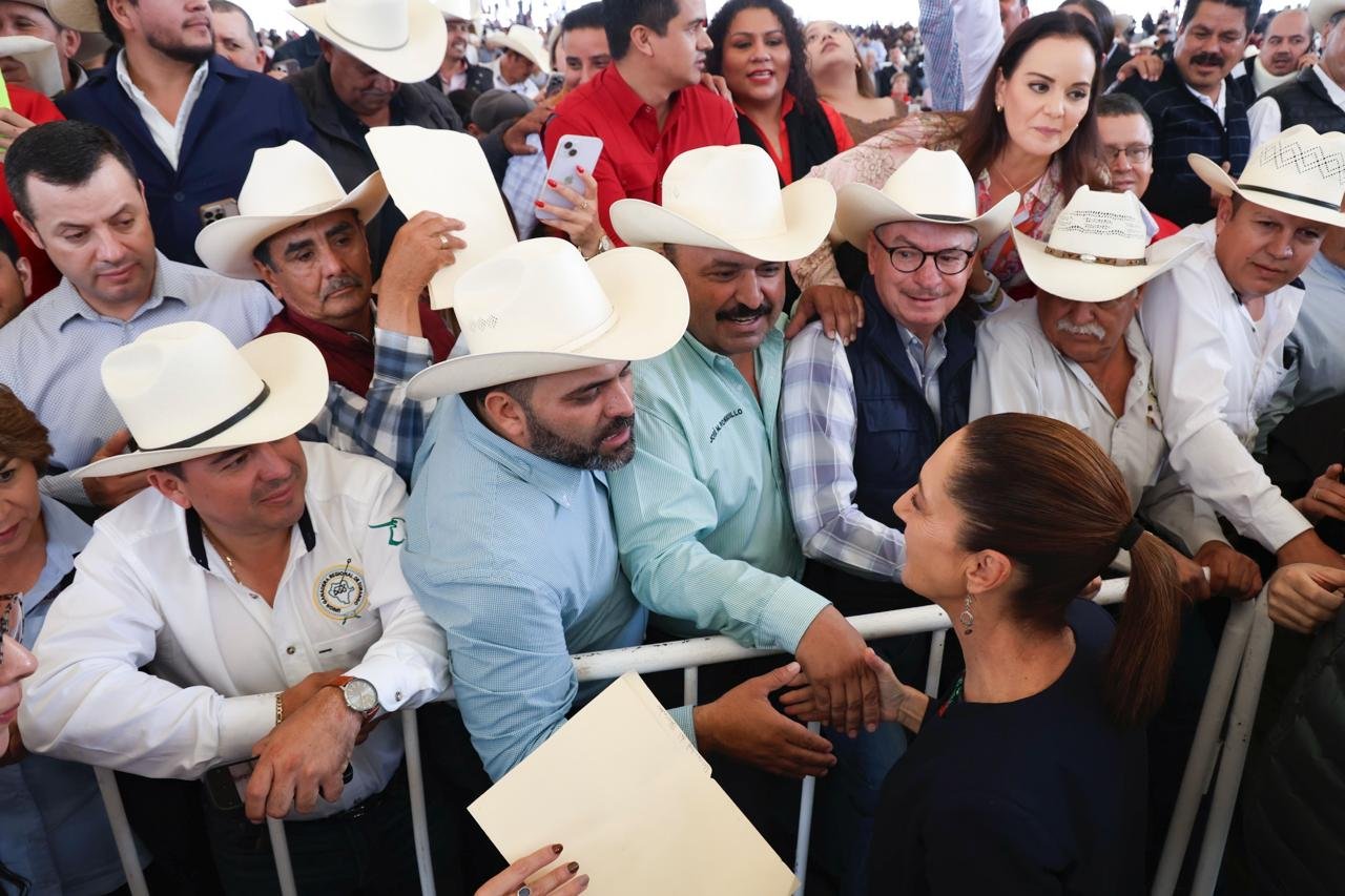 La Presidenta presentó un programa del Plan México para impulsar la producción de carne de calidad en Durango, Coahuila y Sonora, con recursos por 700 millones de pesos.