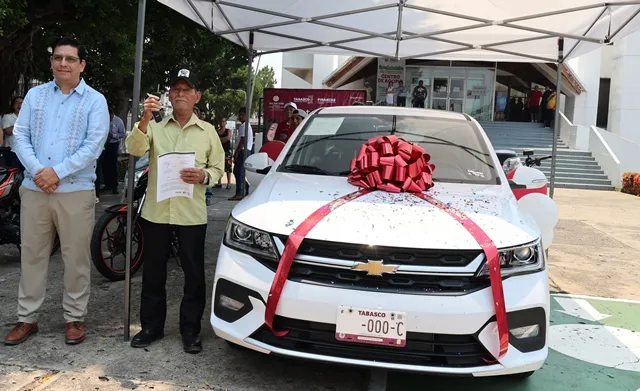 Reemplácate Choco 2026 entrega auto y 8 motos a contribuyentes
