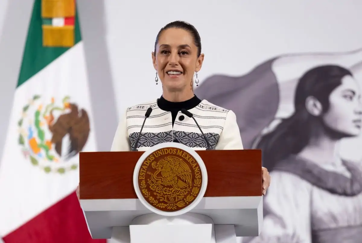 Esa pequeña parte que aportan los bancos, la deducen de impuestos. Pues ya no la van a deducir a partir del próximo año”, señaló la mandataria, al destacar que la medida formará parte del paquete que será entregado al Congreso