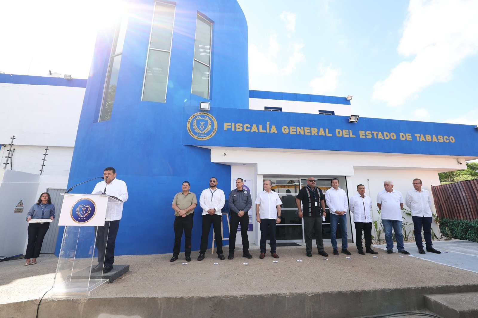 Inaugura Javier May nuevo edificio de la FGE